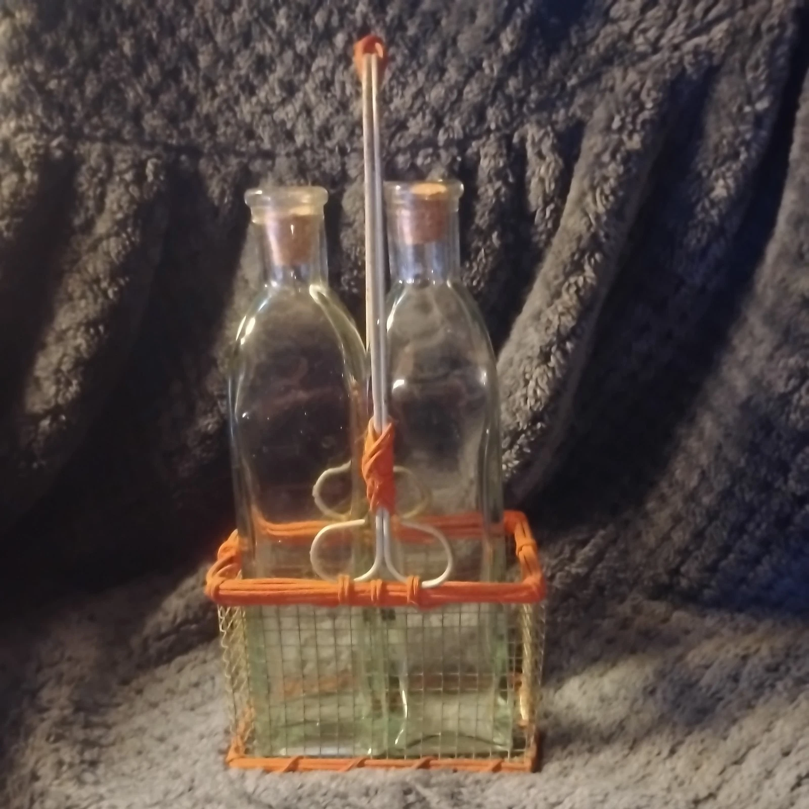 Vinegar and Oil Set (Corked) with A Decorative Wire Caddy