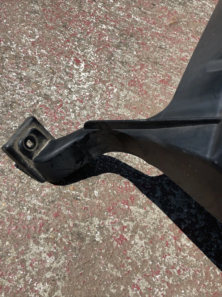 GM1041118 Front Center Bumper Cover Support Fits 2007-2012 GMC Acadia Foto 2 de 4