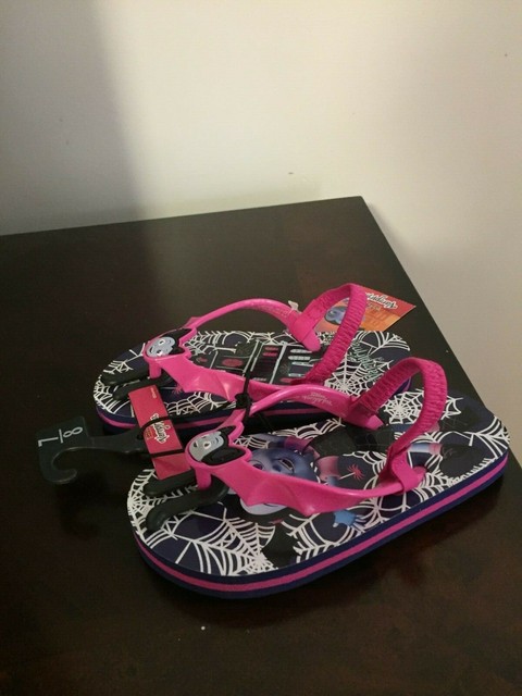 vampirina sandals
