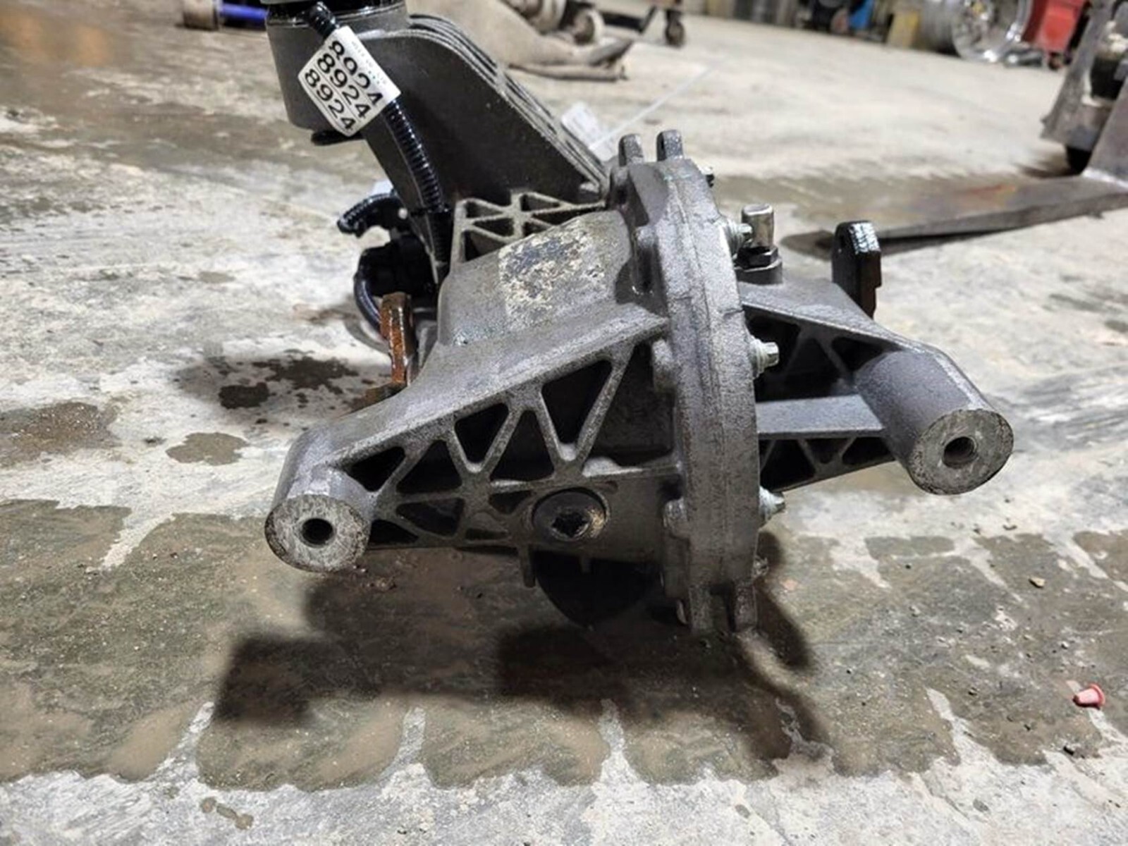 2016-2019 Chevrolet Chevy Trax Rear Axle Differential Carrier OEM | eBay