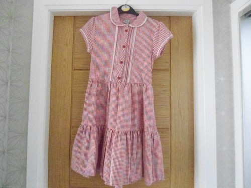 TU GIRLS RED/WHITE SCHOOL DRESS AGE 9 YEARS BRAND NEW