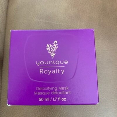 Younique Royalty Detoxifying Mask Charcoal 