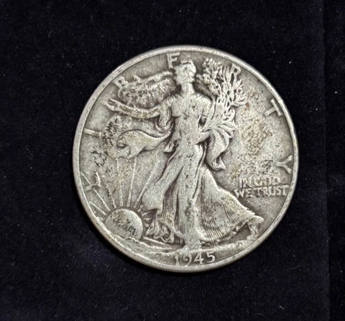 1945 Walking Liberty Half Dollar (no mint mark)