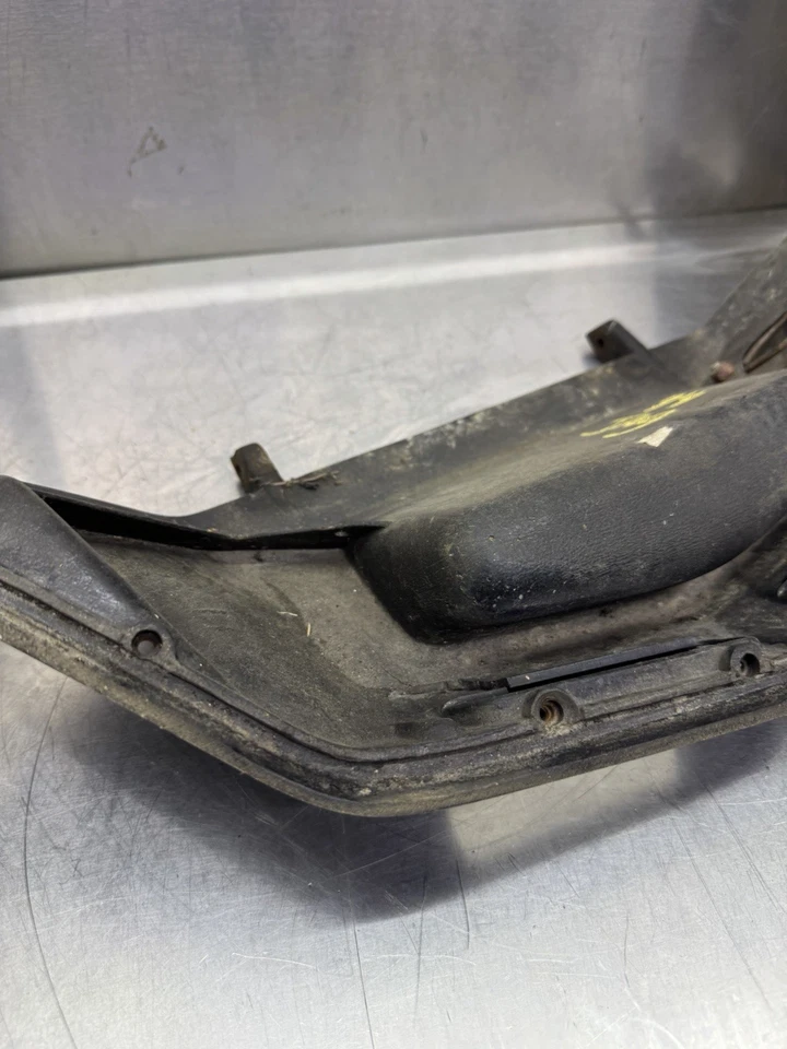 Arctic Cat Prowler Panther EXT Jag Puma 1990-1994 Nariz Peça Dobradiça Capuz 0616-912 - Imagem 2 de 4