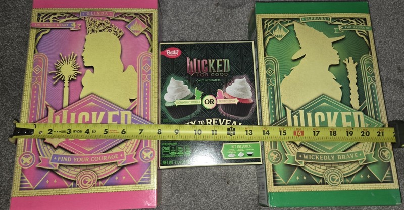WICKED Family Size 2 Cereals And Cupcake Kit. LIMITED EDITION LOT