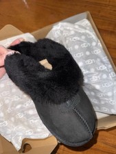 UGG Coquette Women  s Slip-On Slippers Black Suede Shearling US 6