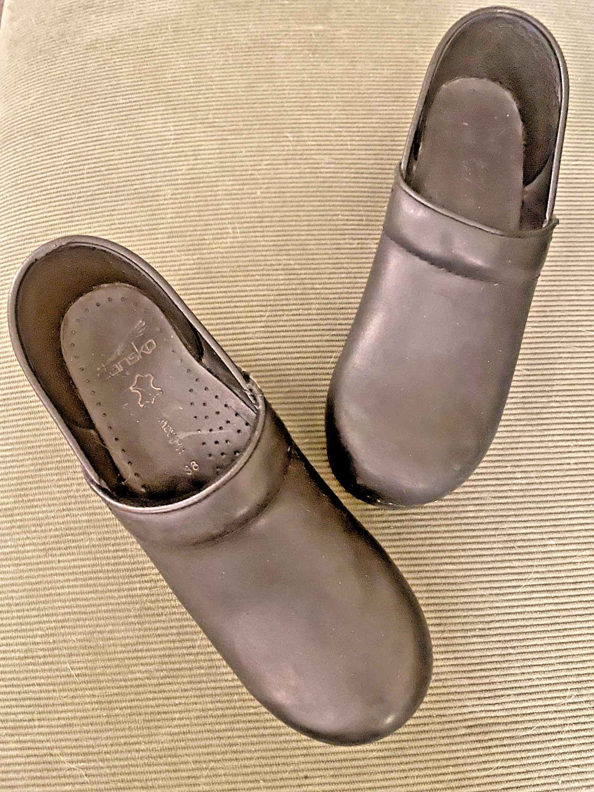 Dansko Professional Solid Black Clogs Chef Health… - image 1