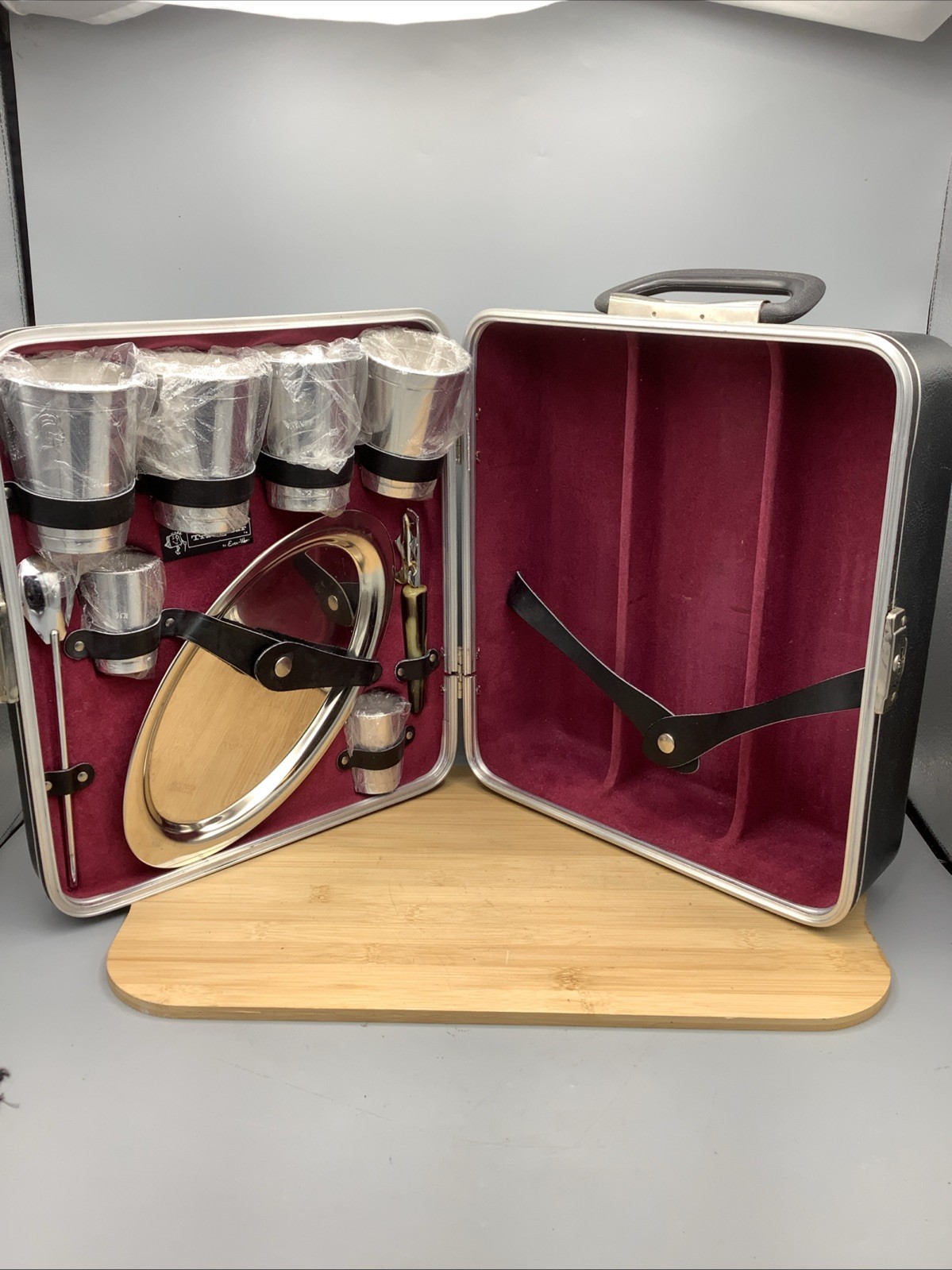 Vintage Everwear Trav-L-Bar Portable Cocktail Set