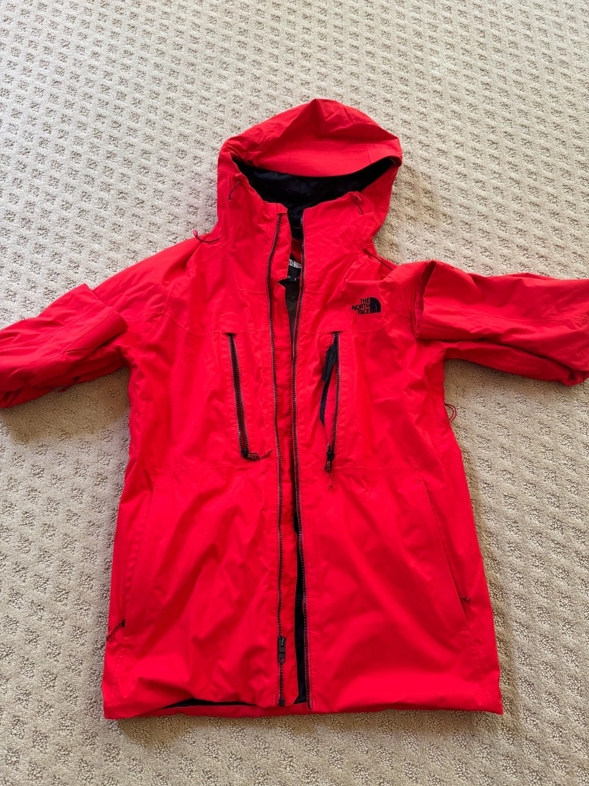 The North Face Triclimate 3-in-1 Jacket Red Small
Opens in a new window or tab