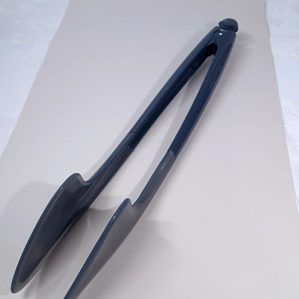 Pyrex heat resistant tongs silicone nylon black grey kitchen cooking tool server - Image 4 of 4