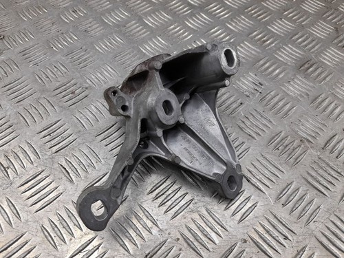 Audi A8 S8 D4 4H 2013 Halterung Lager Getriebe 4H0399113E Benzin 309kW ATV48962