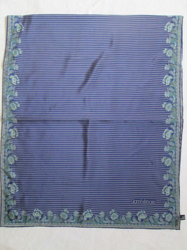 AUTHENTIQUE Foulard tour de cou 100% soie TBEG vintage