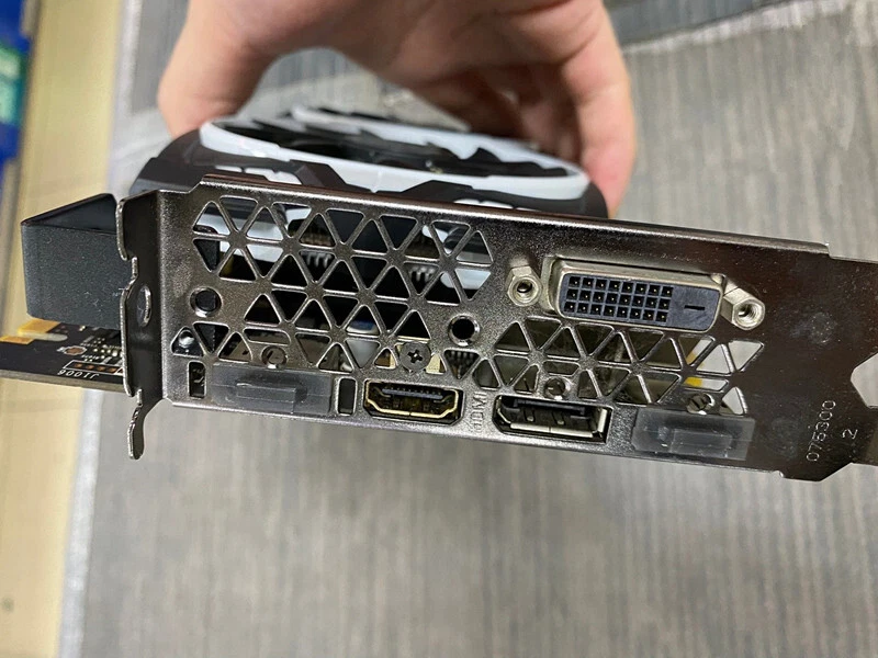 MSI NVIDIA GeForce GTX1070 ARMOR GDDR5 8GB Graphics Card Video Card HDMI DP DVI - Image 4 of 4