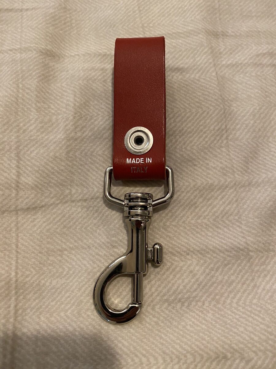 Supreme Logo Red Leather Key loop FW21 | eBay Supreme Logo Red Leather Key loop FW21 | eBay