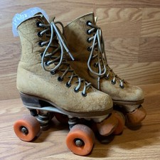 Vintage 1980s / 1990s Roller Rink Rental Skates Smooth-Rolling Wheels - Size 4