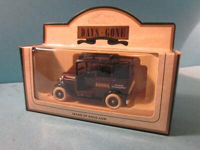 Lledo Days Gone. DG47008. 1933 Austin Taxi. Bovril Livery. Boxed