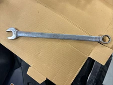 SNAP ON TOOLS:  OEXL 24B COMBINATION WRENCH 12-point, Extra Long Used