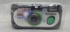 FUJIFILM QUICKSNAP FLASH 35mm Single Use Disposable CAMERA 27 EXPOSURES 04/2005