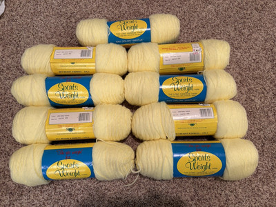 Caron Baby Yellow Sport Weight yarn 36 ounces total lot #3204 one dye lot