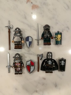 Building Blocks Minifigures Tournament Knights Lot Of 4