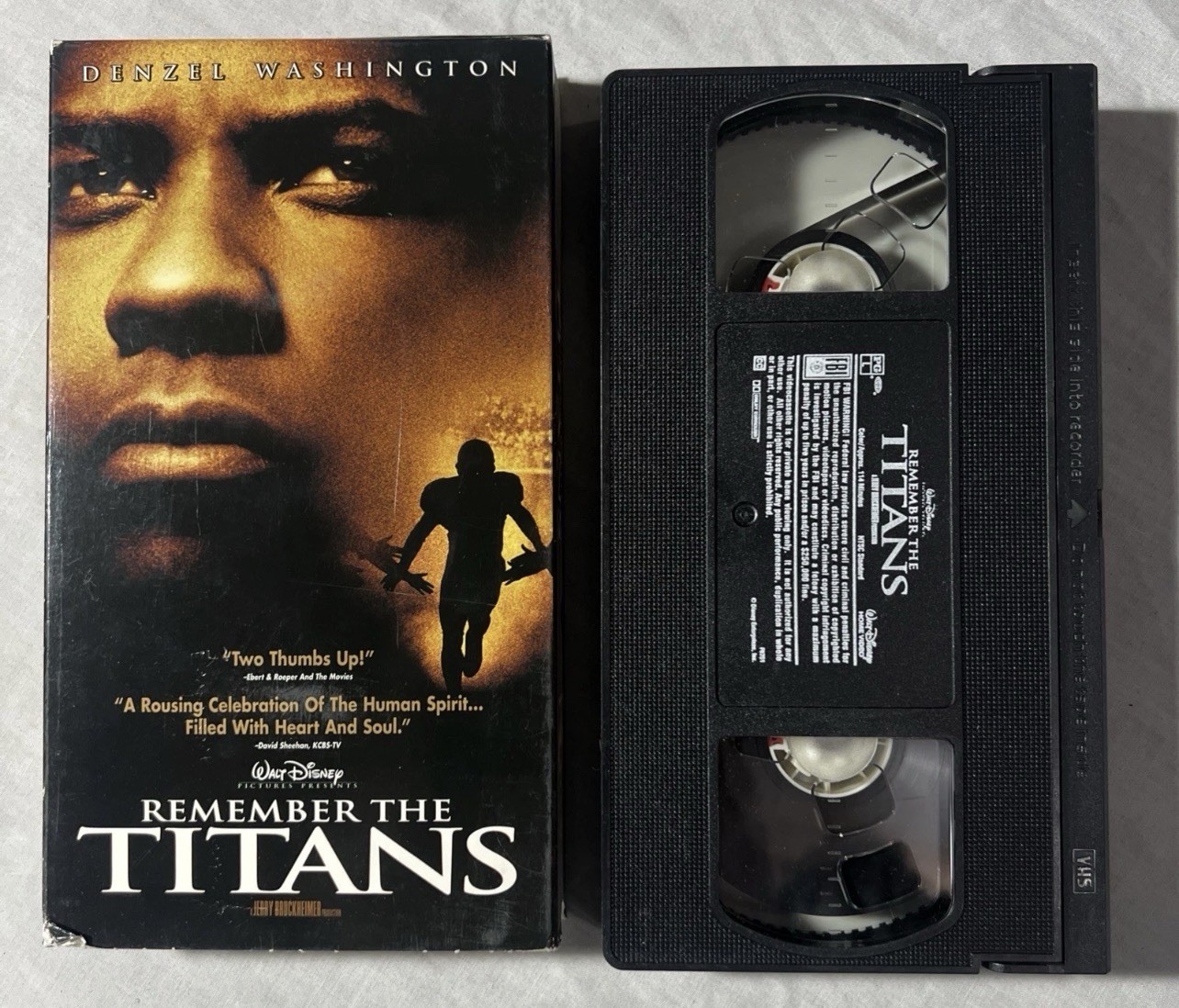 Remember the Titans (VHS, 2000)