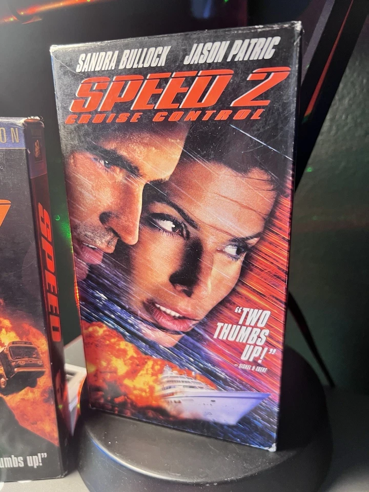 Speed & Speed 2: Cruise Control VHS Lot - 1990s Keanu Reeves Sandra Bullock - Image 3 of 4