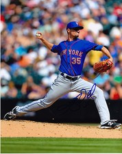 LOGAN VERRETT  NEW YORK METS    ACTION SIGNED 8x10