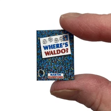 WHERE'S WALDO 1:12 Scale Miniature Readable Color Illustrated Book