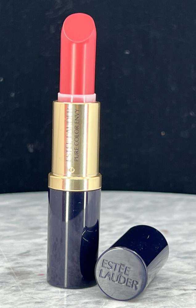 Estee Lauder Pure Color Envy Sculpting Lipstick in Rebellious Rose 0.12 oz New