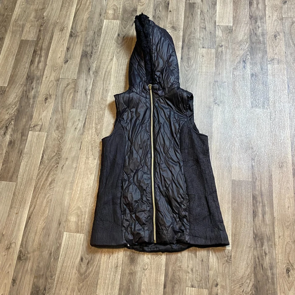 Chaleco Marc New York Negro Puffer Polar Capucha Cremallera Frontal Talla Mediana Negro Foto 2 de 4