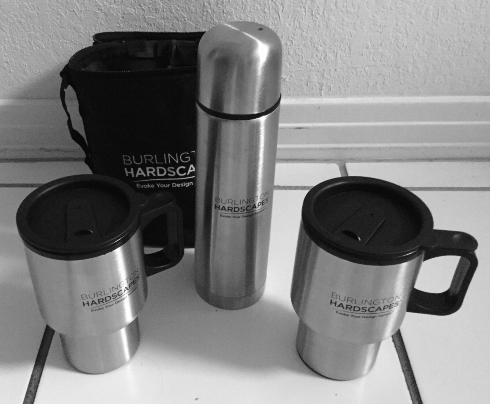 & 2 Travel Mug/tumblers In Zippered Nylon Travel Case