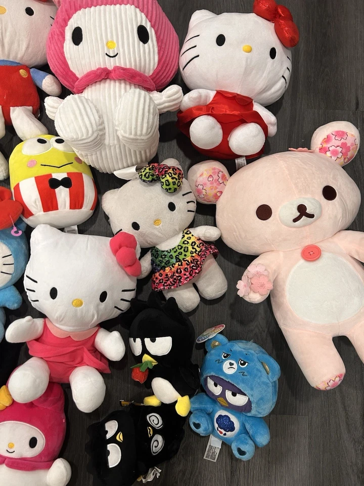 Huge Sanrio Plush Lot Hello Kitty Rilakkuma My Melody Cinnamoroll Kuromi !!!  - Image 3 of 4