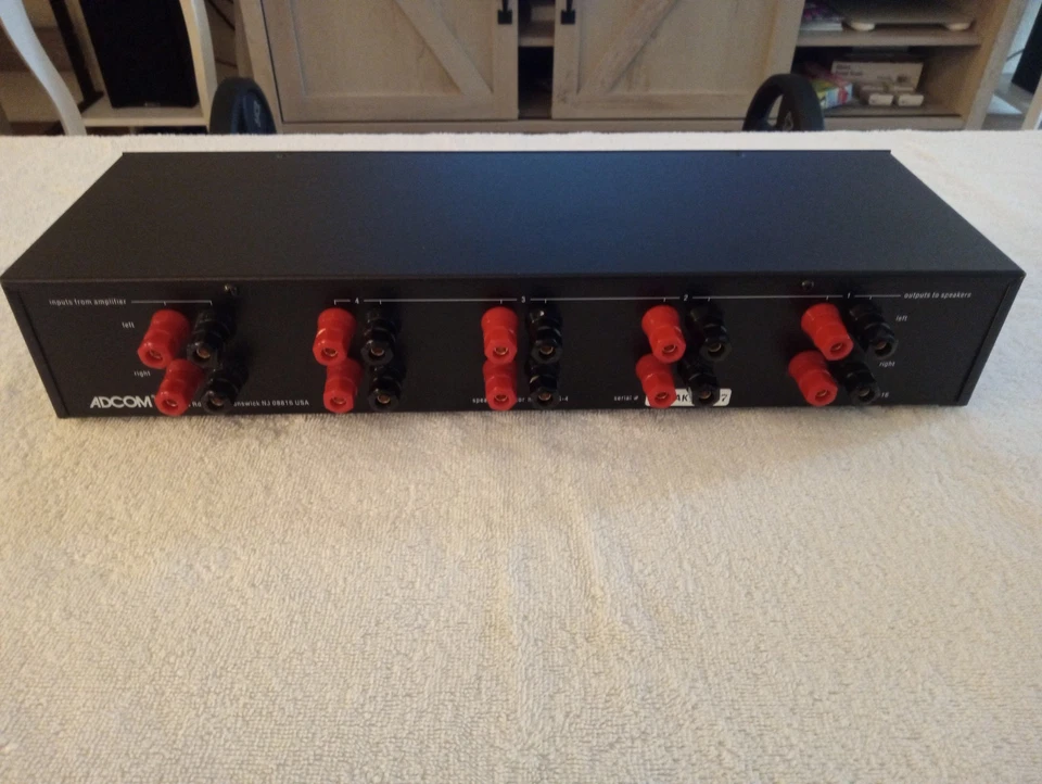 Adcom Model GFS-4 Four Speaker Selector Switch Home Theater Audio Equipment - Image 4 of 4