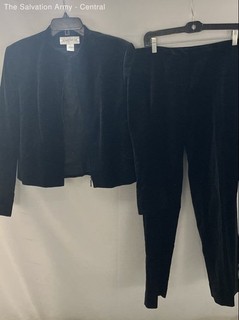Jones Wear Womens Black Long Sleeve Full Zip Jacket And Pants Set Size 8