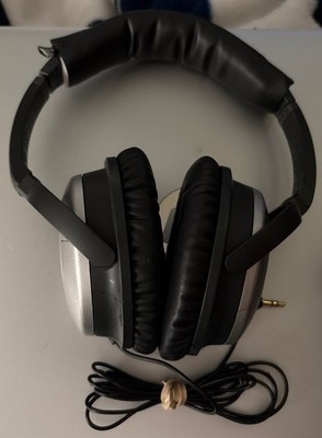 Bose QuietComfort 2 Wireless Noise Cancelling Over-Ear Headphones In Black Case