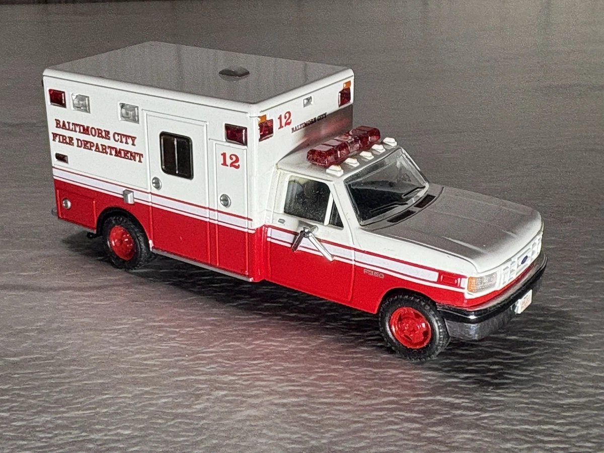 未使用 CODE3 AMBULANCE DIE CAST ミニカー Code 3 Diecast Ambulances for sale | eBay