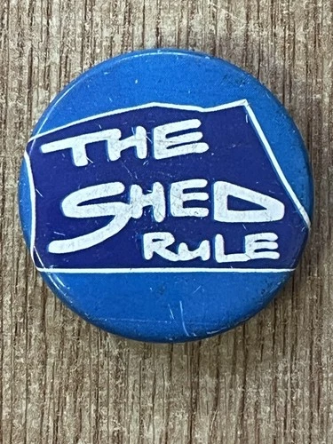 VINTAGE 1970'S/80'S CHELSEA FC FOOTBALL BADGE "THE SHED RULE"
