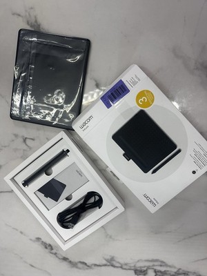 Brand New Wacom Intuos Graphics Tablet w/ Pen Stylus, USB Cable & Cables, Boxed