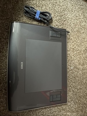 Wacom Intuos 3 PTZ-630 Tablet 6'' x 8'' W/USB Cable | NO Pen/Mouse
