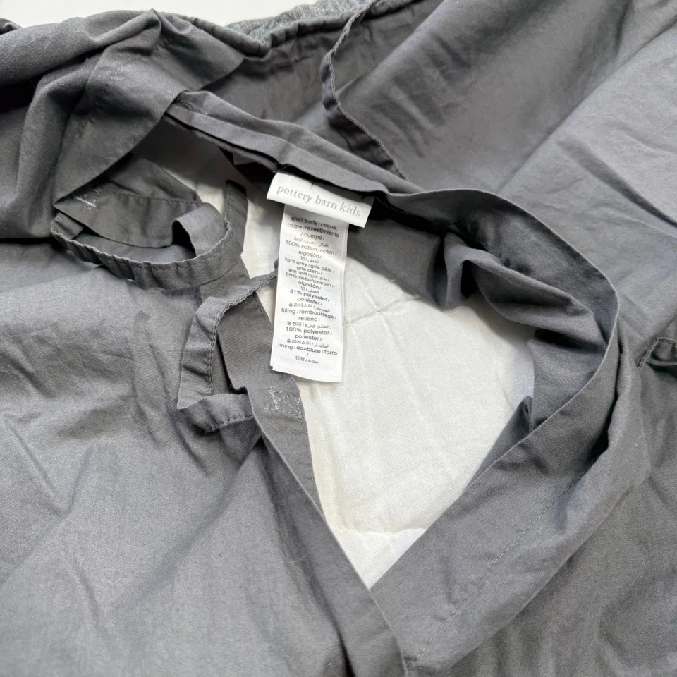 Almohada acolchada estándar Pottery Barn Kids Hot Wheels Monster Trucks Foto 3 de 4