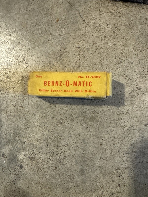 ONE (1) NEW BERNZ-O-MATIC MODEL TX-2009 Utility Burner Head With Oriface
