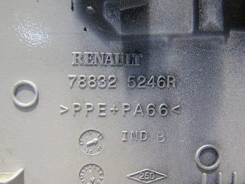 RENAULT KADJAR 2019-22 FUEL FILLER FLAP (369 GLACIER WHITE) 788325246R     Q8829 - Picture 3 of 9