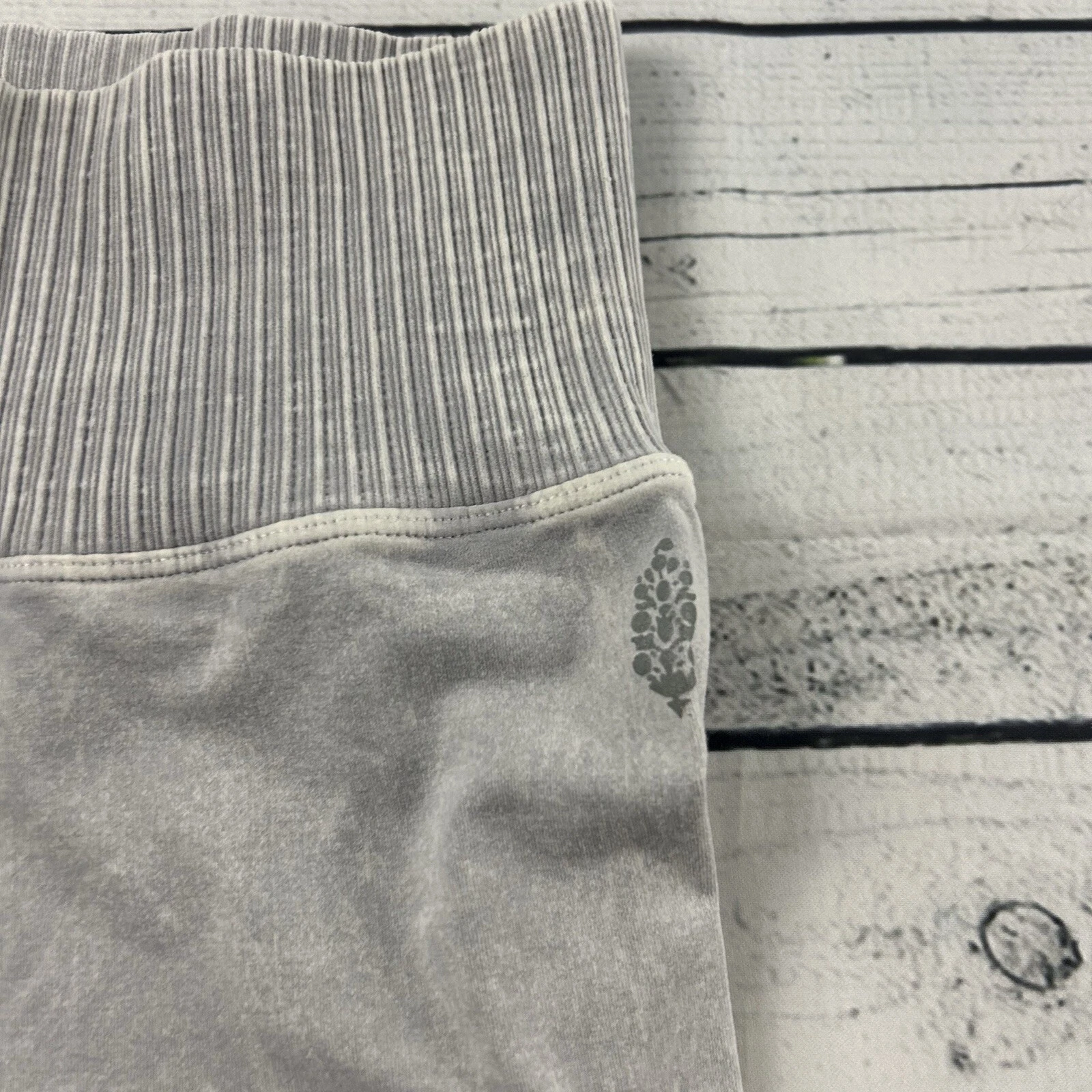 free-people-movement athletic yoga leggings