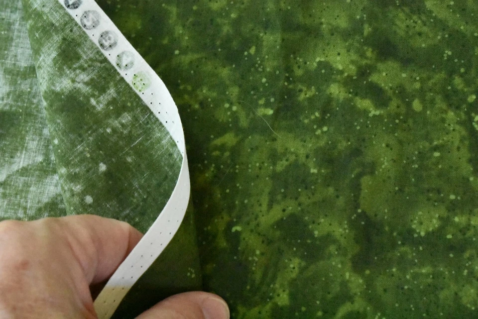 34" Long, Green Splatters on Marbled-Green Cotton, Benartex/Winget/"Noel",P4828 - Image 4 of 4