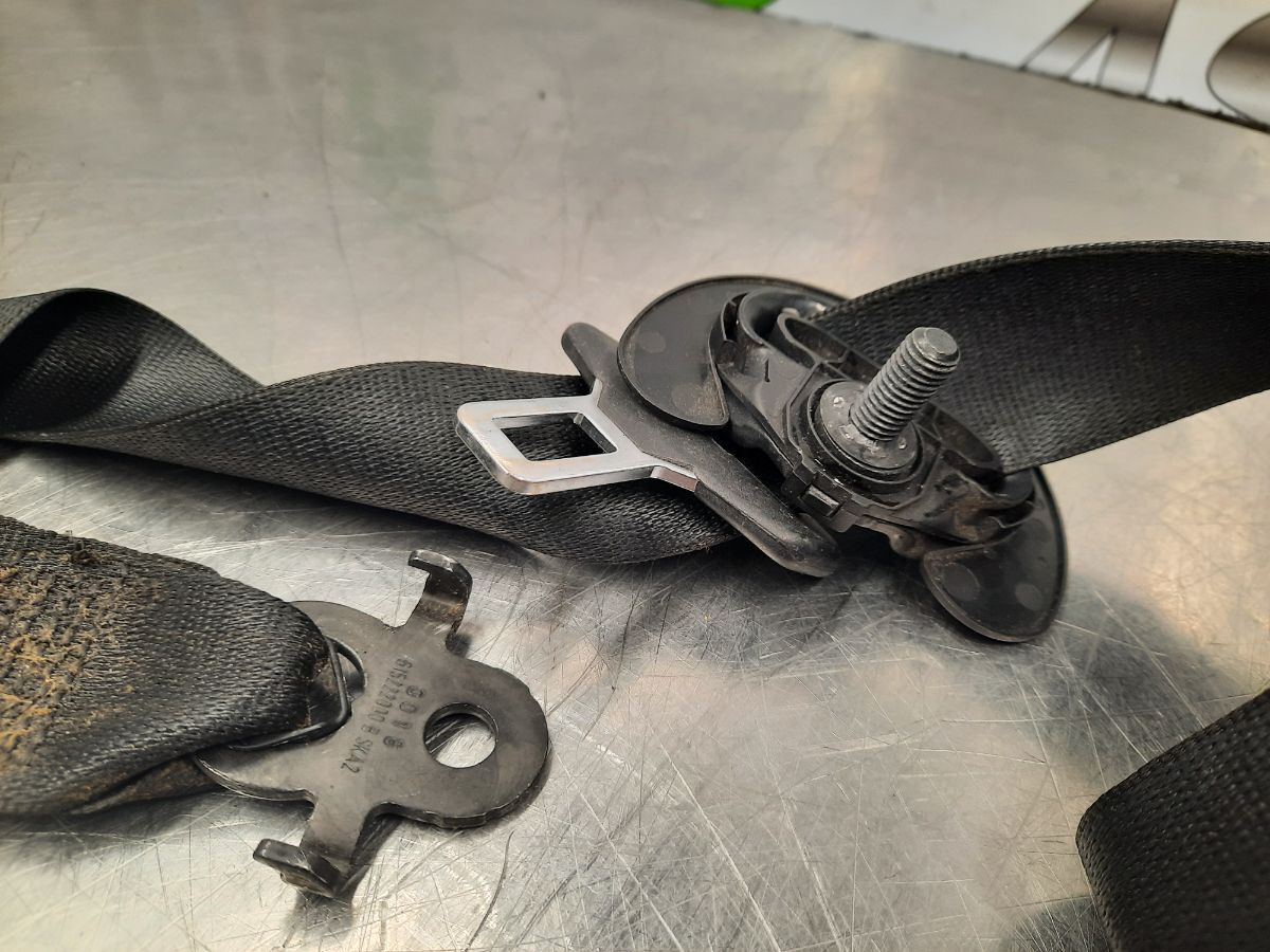 BMW Seat Belt N/S/F Passenger Side Front F10 F11 F01 F02 5 7 SERIES