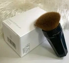 Shu Uemura petal 30R Blush Brush