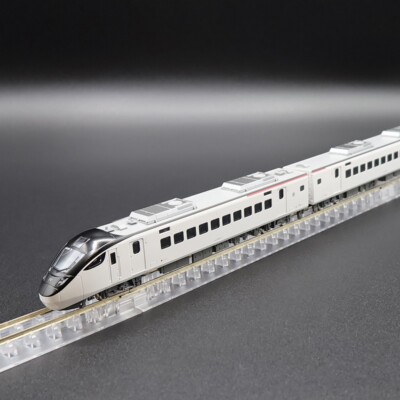 Kato 10-1790 - TRA EMU3000 (Red Stripe) (6-Car Base Set) - Spur N