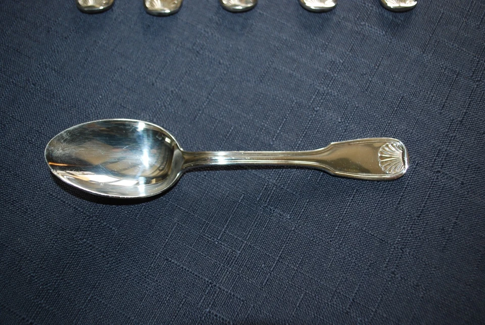 LOT DE 12 CUILLERES A DESSERT METAL ARGENTE COQUILLE 17,5 CM CHRISTOFLE ? - Photo 2/3