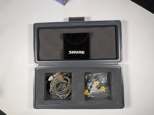 Shure E5 In-Ear Monitors – RARE