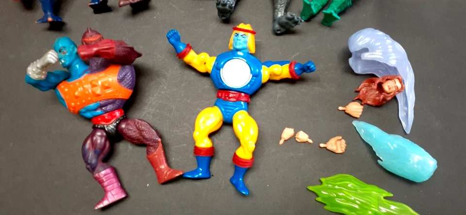 Mattel Masters of the Universe 40th Anniversary Action Figures 20 Figures - Image 3 of 4